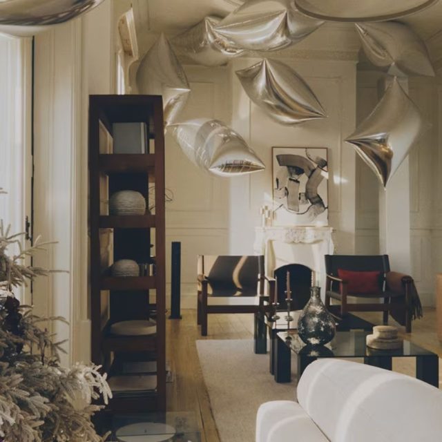 Que aquest Nadal ens regali espais per aturar-nos, agrair i compartir allò que realment importa 🤍🎄

Troba’ns a:

📍 Bell-lloc d’Urgell
Camí de Torregrossa, s/n
(KAVE HOME Partner)
📞 973 56 03 00

📍 Lleida
Carrer Baró de Maials, 14
📞 973 22 19 42

 #daicarcontract #mobel #kavehome #lleida #muebles #daicarmobel #navidad #lleida